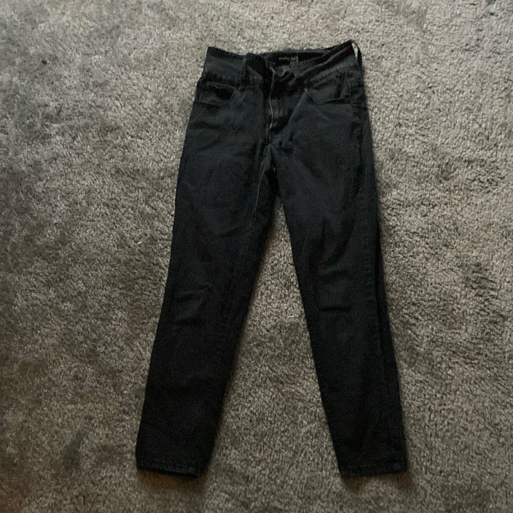 Black•9/29•